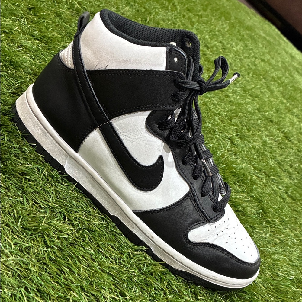 Nike Black and White High-Top shoes
